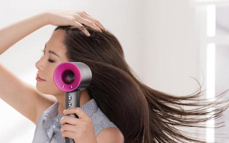 dich-vu-thay-the-phu-kien-may-say-toc-dyson