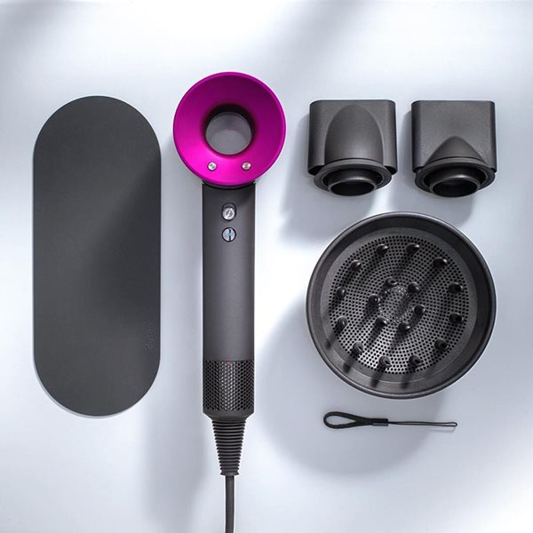 sua-may-say-toc-dyson-loi-co-mui-khet