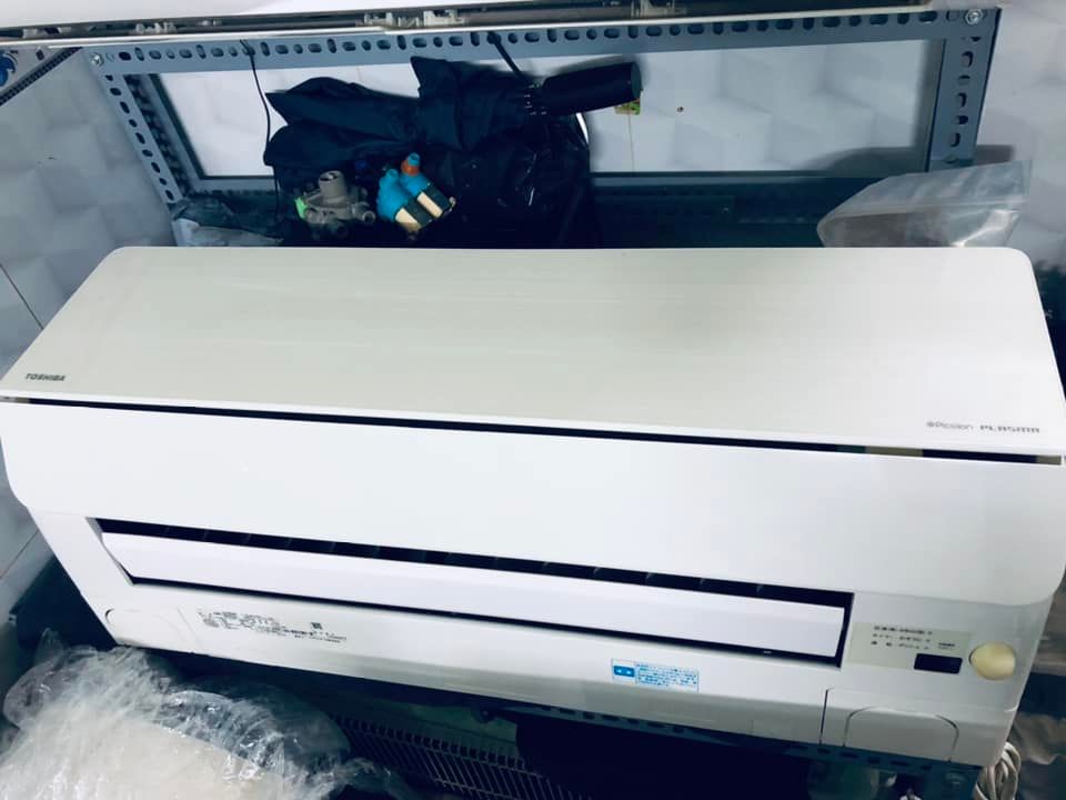 Máy Lạnh Cũ Hãng Toshiba 3HP Hàng Thùng